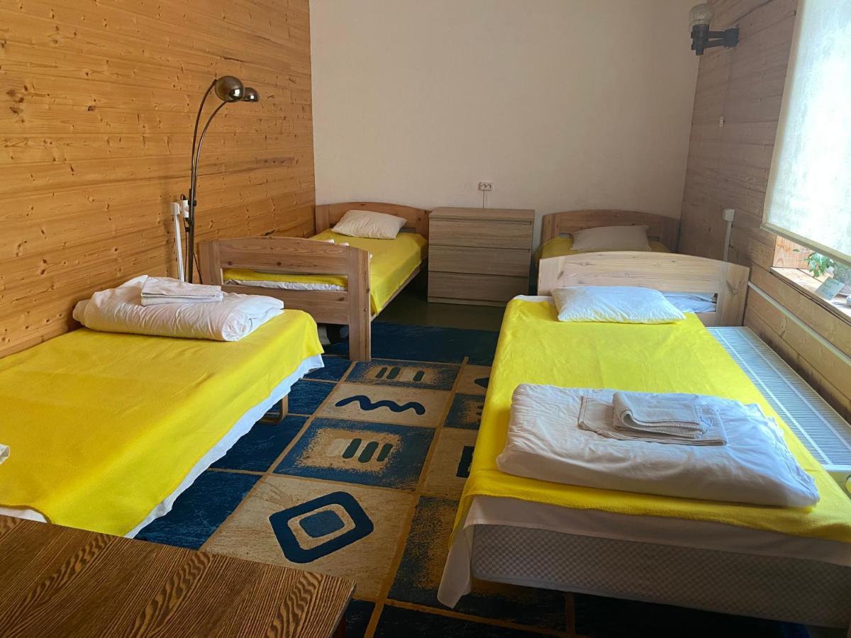 安娜住宿加早餐旅馆 卡拉斯泰 外观 照片